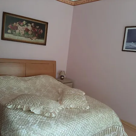Apartamento Comfortable In The Heart Of *